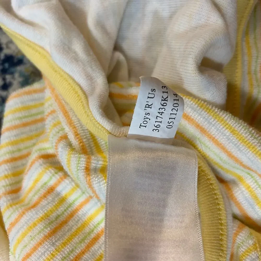 Babies R Us Baby Blanket 24x28 Striped Yellow Trim Hooded Geoffrey 2012 Cozy